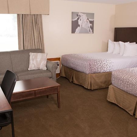 Knotty Pine Motel Беннингтон Экстерьер фото